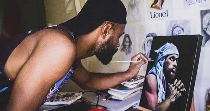 Lino Colaitiniyara at work.