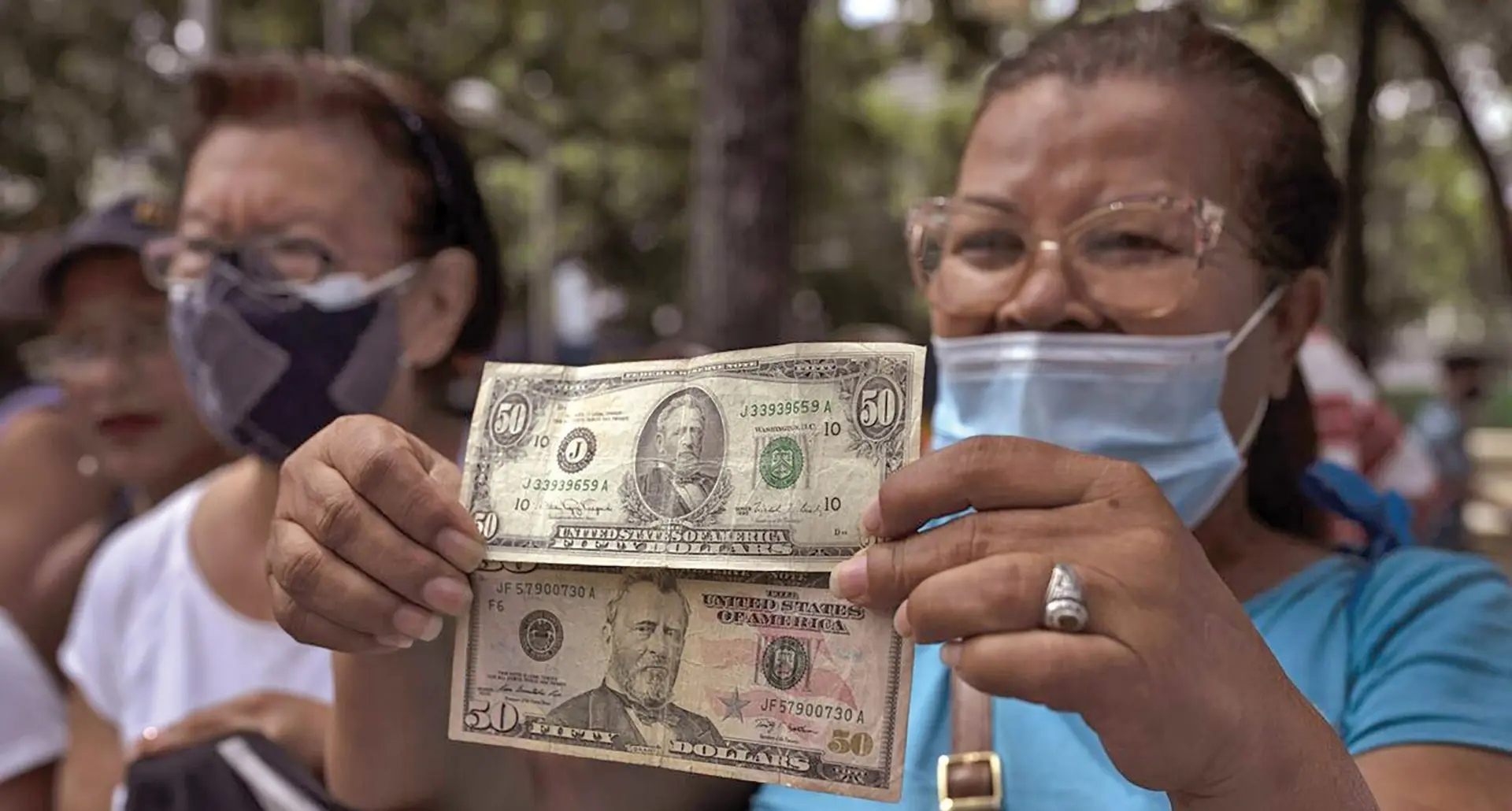 The US dollar remains under decent selling pressure. Photo: AP