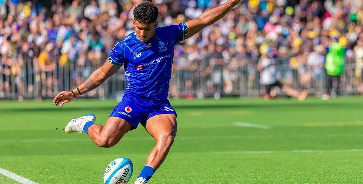Swire Shipping Fijian Drua first-five eighth Isaiah Armstrong-Ravula. 