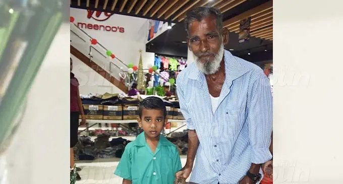 Mohammed Aihub with grandson Mohammed Shabil Sairusi. Photo: Mereleki Nai