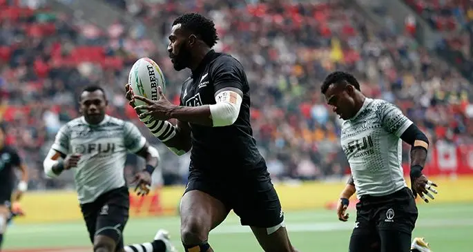 OUTPACED ... New Zealand’s Joe Ravouvou beats Jerry Tuwai and Asaeli Tuivuaka to seal their victory in the quarterfinals of the HSBC Canada Sevens 2020 at BC Place Stadium in Vancouver, Canada on March 9, 2020. Photo: World Rugby 