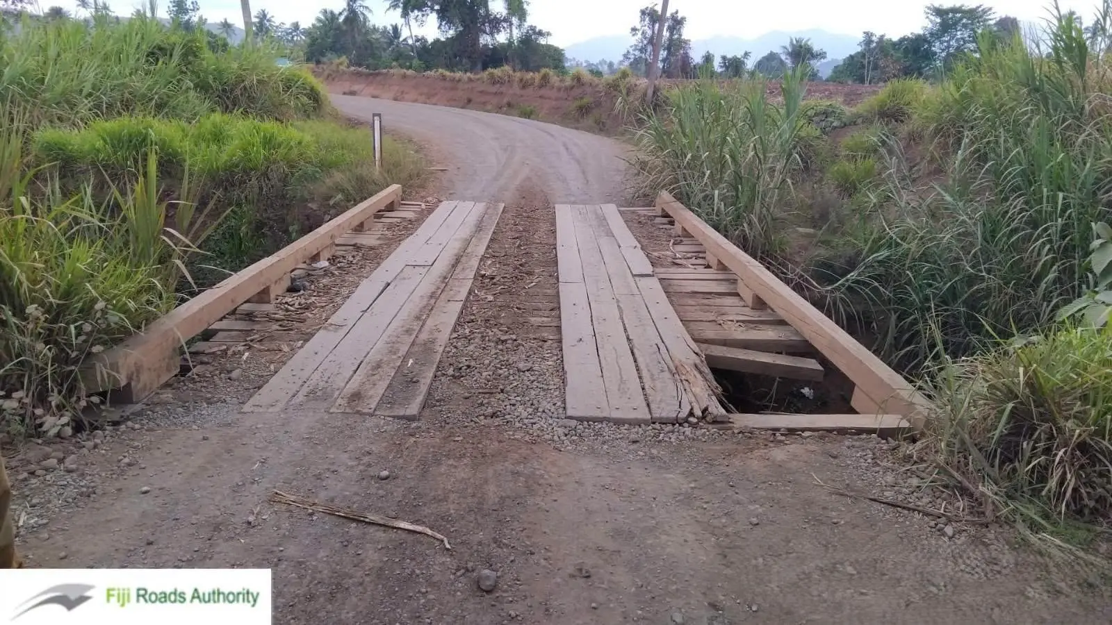 The Waidamudamu Bridge on Nakoroutari Road