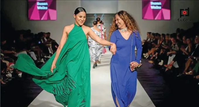 Rosie Emberson (right) and a model during the 2016 Fiji Fashion week. Photo: Fiji Fashion Week