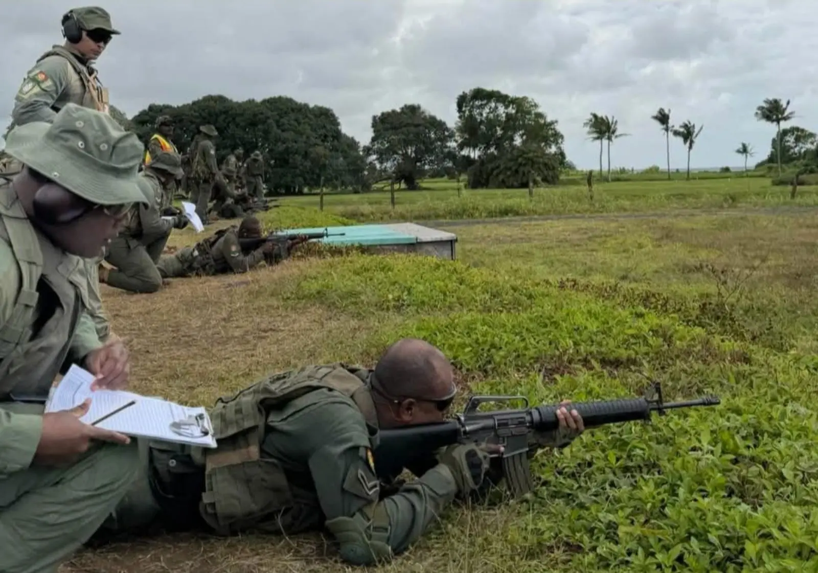 Thirty trainees undertaking the 1/2026 Basic All Arms Instructors Course have successfully completed the Small Arms Shooting Coach and Safety Supervisors Training Phase.